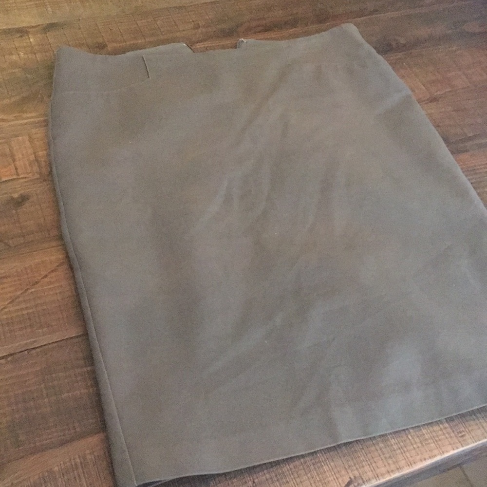 VanHeusen size 10 pencil skirt